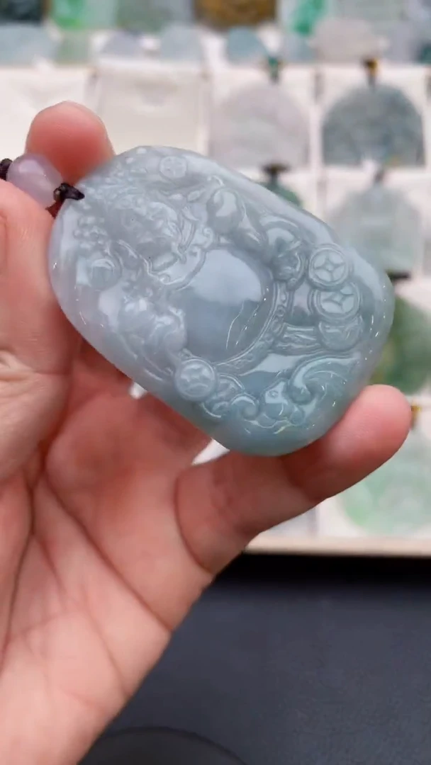 颈饰未镶嵌翡翠天然缅甸翡翠A货31