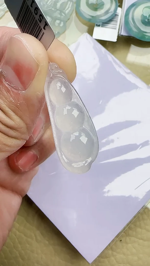 颈饰未镶嵌翡翠缅甸翡翠a货