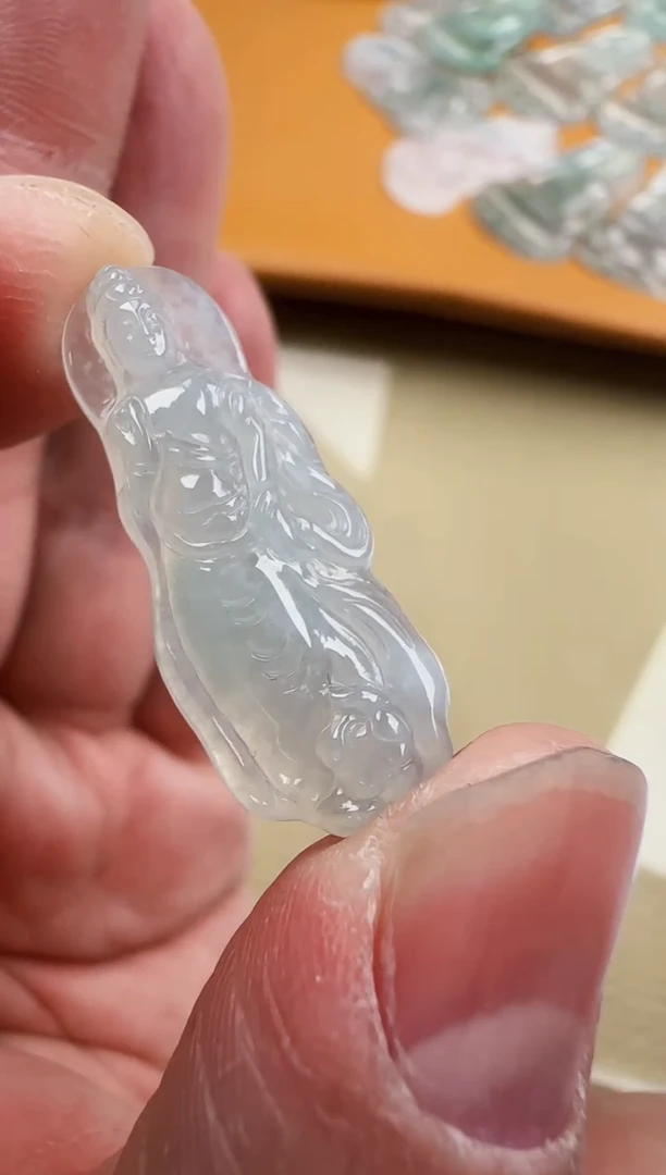 【闪购商品】翡翠颈饰未镶嵌缅甸天然翡翠