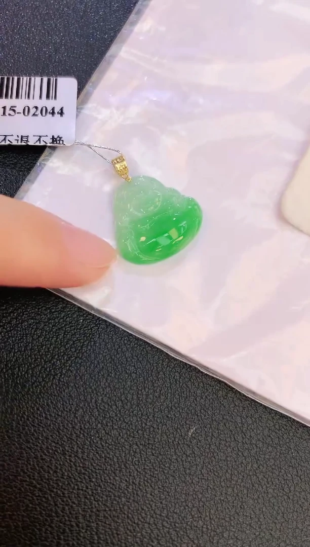 翡翠18K金镶嵌颈饰赠礼盒证书 麦麦