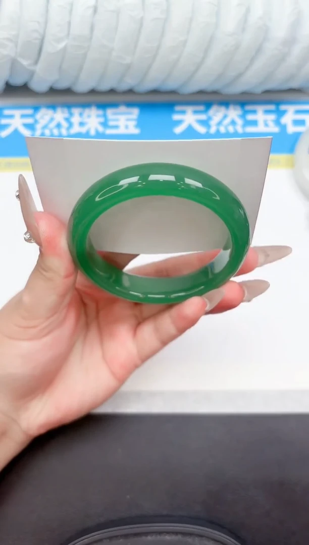 未镶嵌手镯石英质玉A257-59