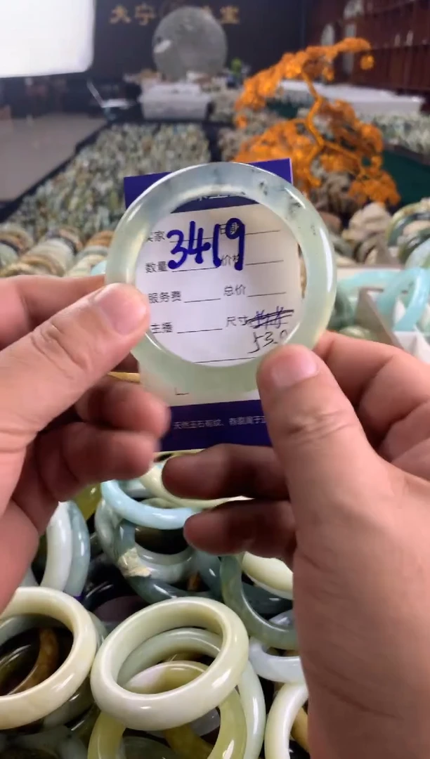 未镶嵌蛇纹石玉手镯3419