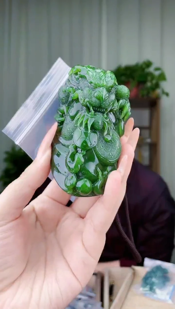 未镶嵌和田玉挂件拍一发一，多样性发货！