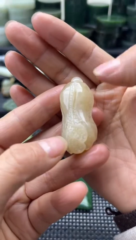 未镶嵌和田玉珠宝半成品白菜