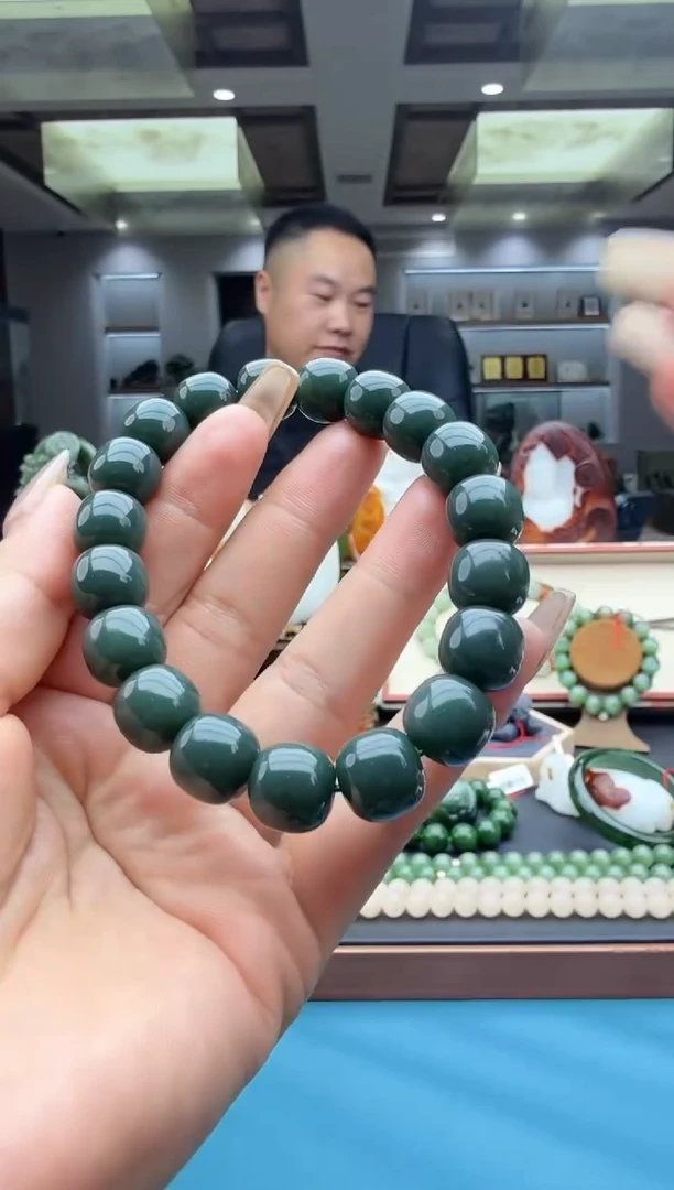 未镶嵌手串和田玉szq