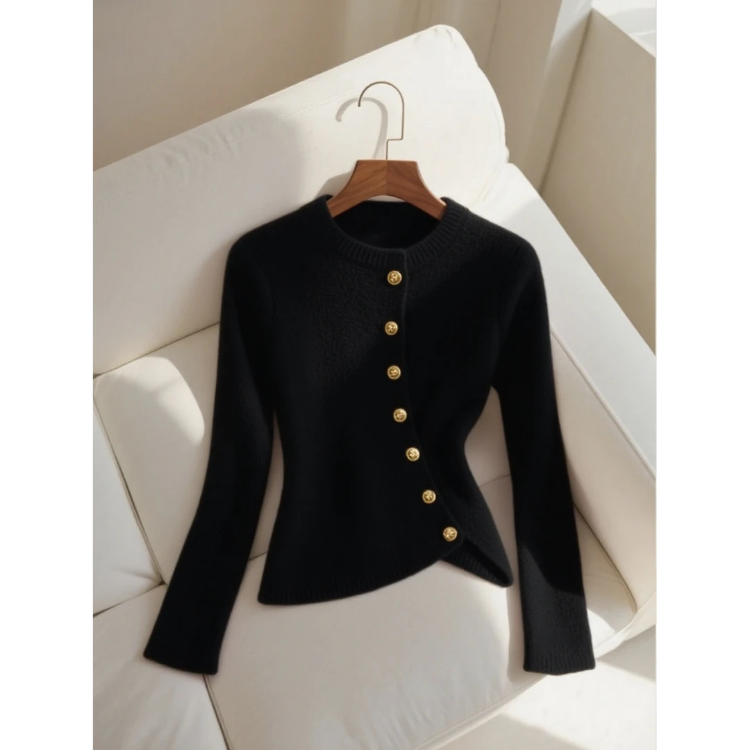 2025秋季新款痞帅炸街风女装洋气时尚气质显瘦长袖上衣毛针织衫女