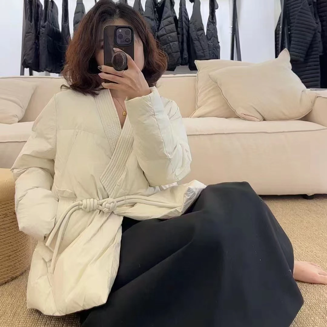 国风大盘扣V领白鸭绒羽绒服加厚休闲保暖冬季百搭羽绒服 23167