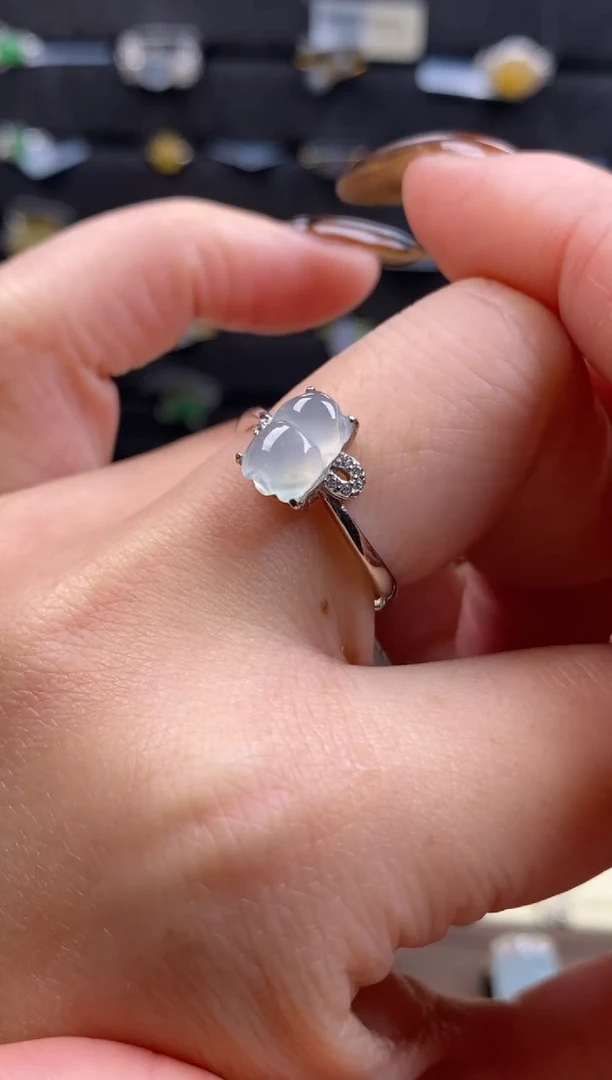 颈饰银S925镶嵌翡翠18466