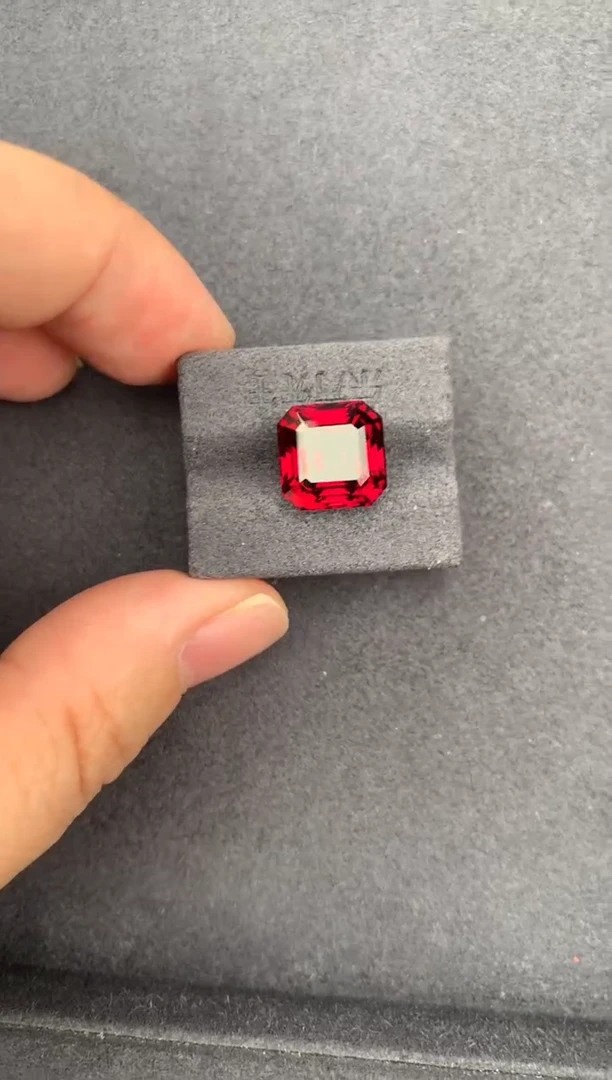 未镶嵌珠宝半成品石榴石9ct镁铝榴石 定制 GE