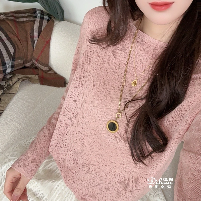 11302【迪好甄选】春夏新款粉色立体浮雕提花精纺镂空长袖针织上衣