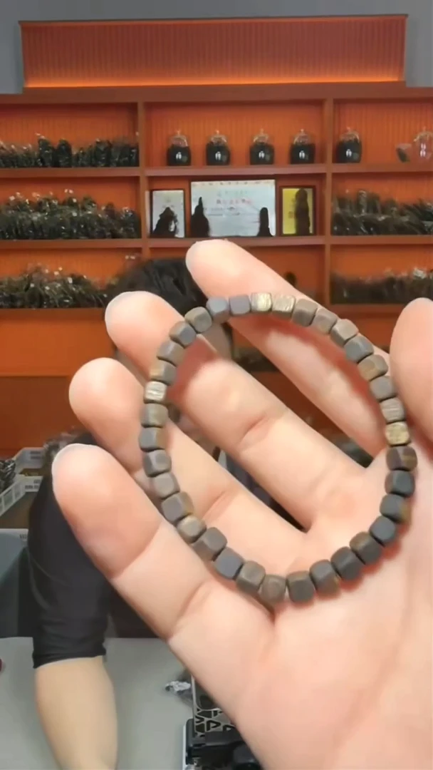 沉香手串38号多样性发一