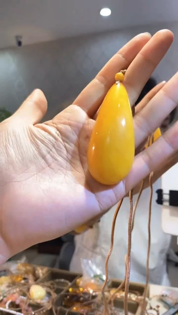裸石琥珀未镶嵌天然琥珀蜜蜡首饰