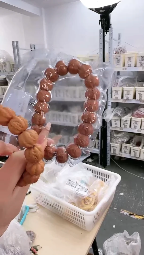 猴头核桃吊坠D-AD44215