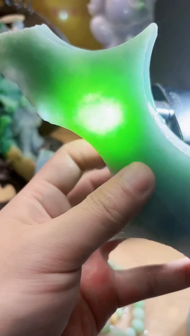 未镶嵌挂件翡翠A货张优9395