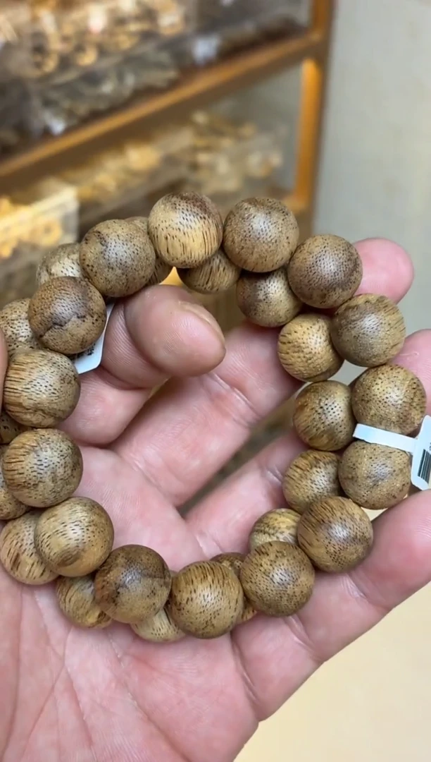 沉香手串 菩萨棋圆珠单圈1.5多样性发其一