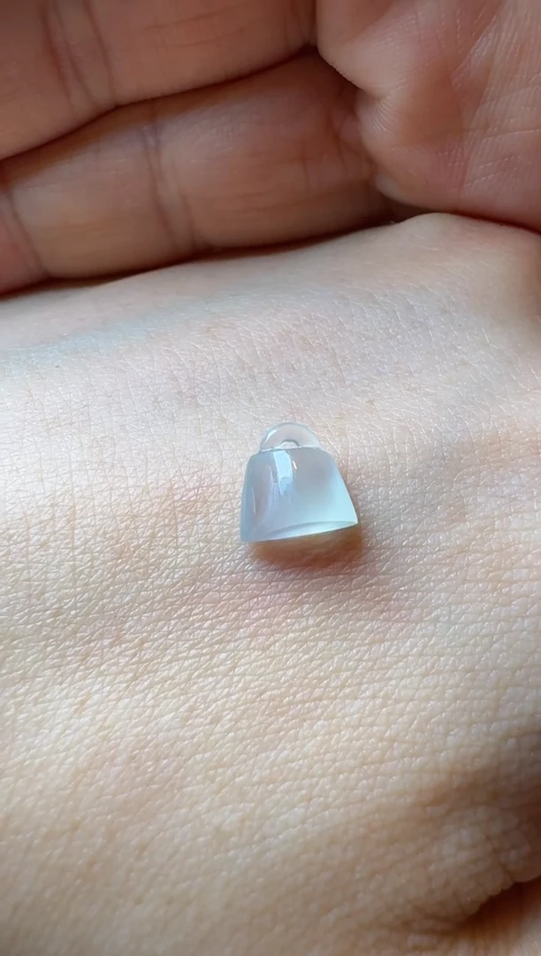 【闪购商品】翡翠耳饰未镶嵌裸石