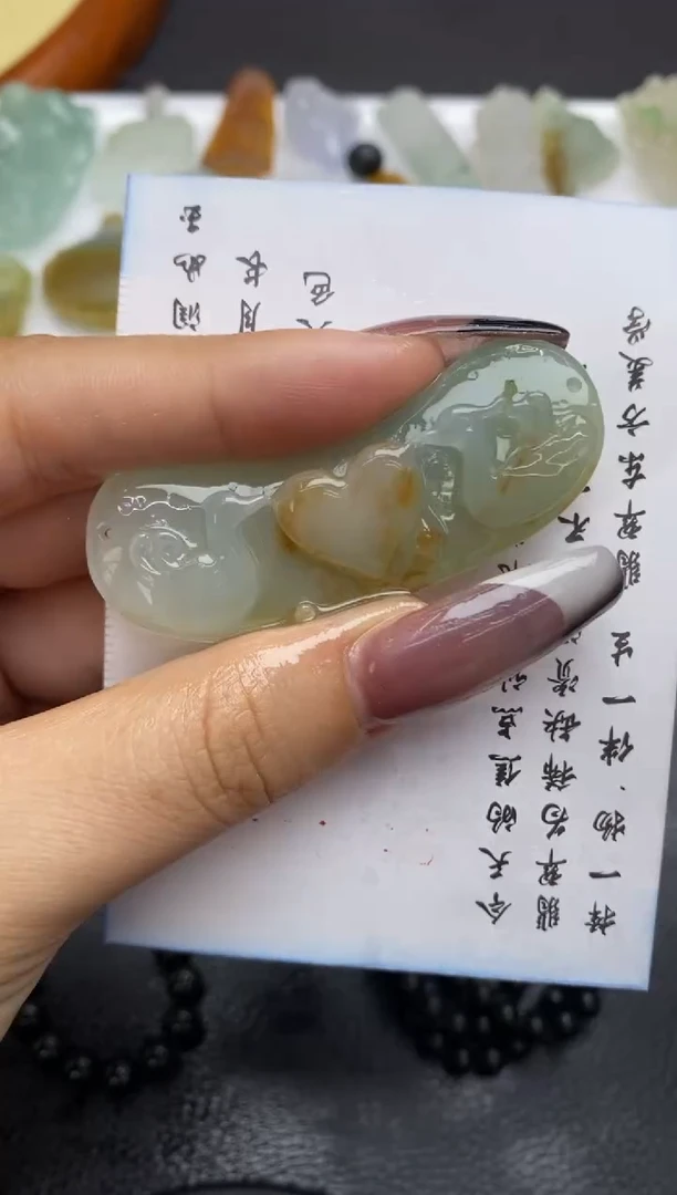 定制翡翠未镶嵌翡翠毛货~