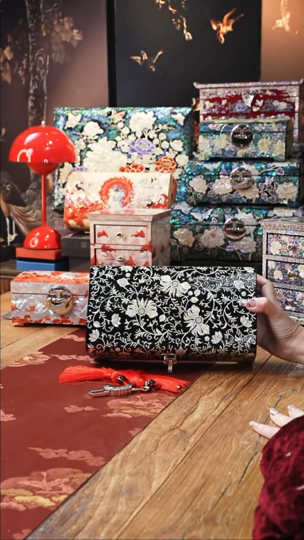 【闪购商品】瓷片豆包儿的星耀家