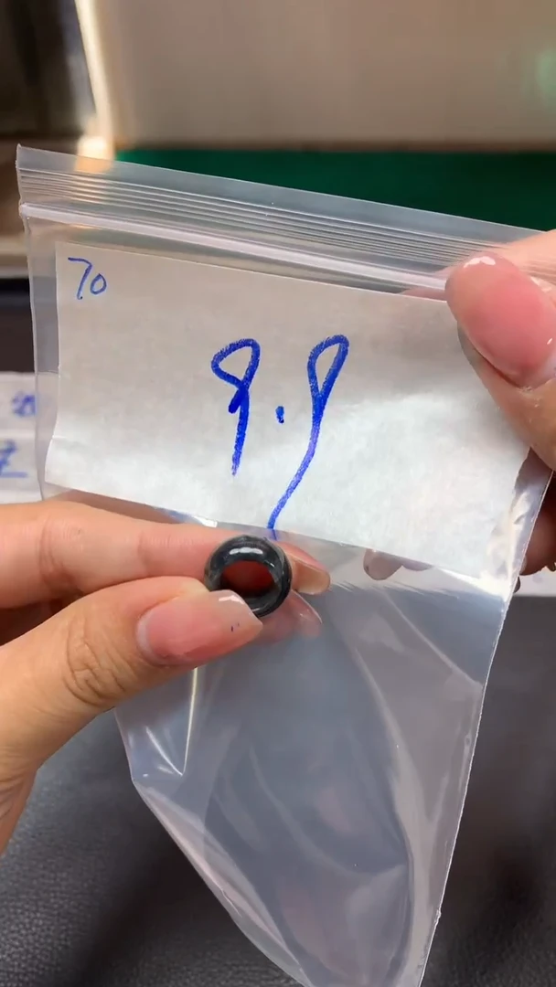 未镶嵌定制翡翠70翡翠毛货需精细抛光挂件多样性拍一发一