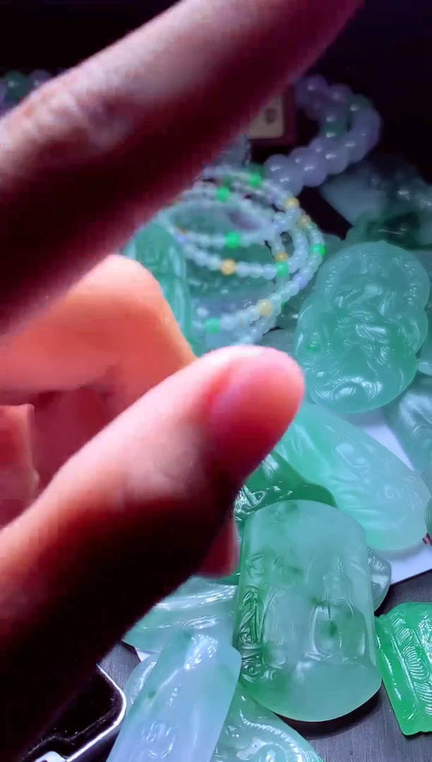 未镶嵌定制翡翠荪*#翡翠毛货定制