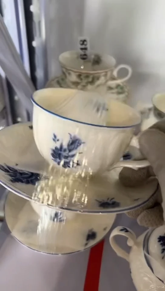 【闪购商品】中古回流瓷器好看，谨慎参拍