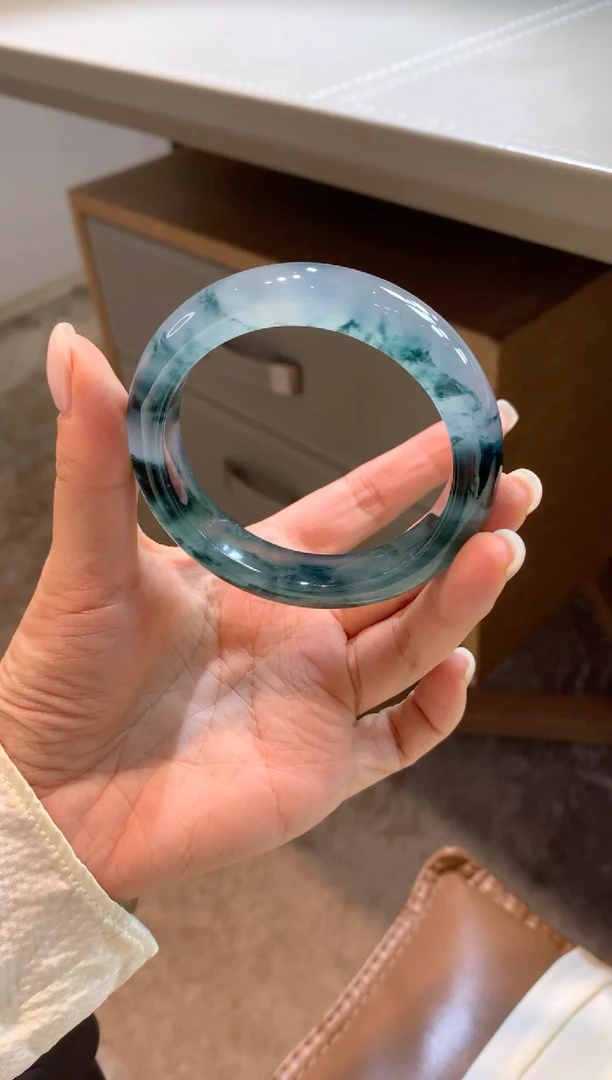 翡翠手镯未镶嵌用****436万冰种飘花【分单第二笔】
