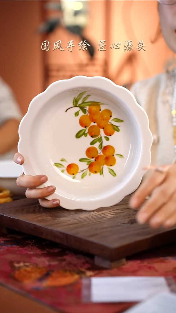 陶瓷景德镇高温釉中彩花边深盘直径21高5.5