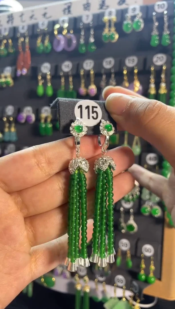 【闪购商品】翡翠耳饰银S925镶嵌115
