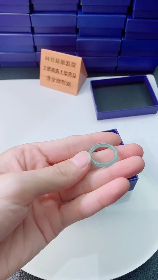 翡翠未镶嵌颈饰1111111111  17