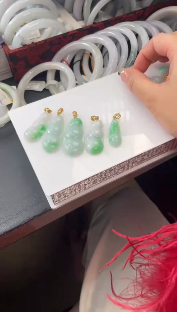 吊坠(不含链)未镶嵌翡翠多样性发一