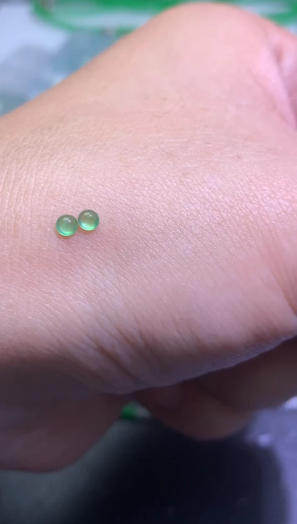 未镶嵌定制翡翠毛货