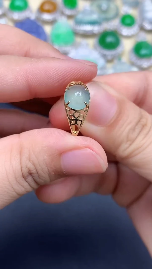 18K金镶嵌戒指翡翠114-中国好珍宝