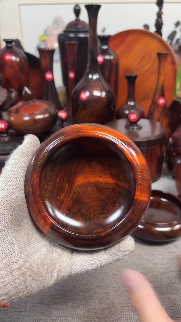 木用****8大红酸枝笔洗一个