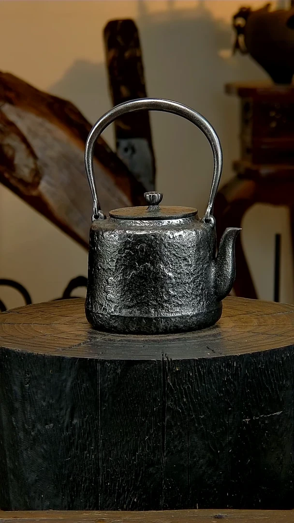 别看我人不正经。壶，正儿八经！！