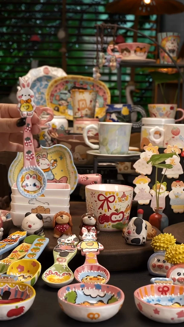 B****w【原创设计】景德镇手绘陶瓷