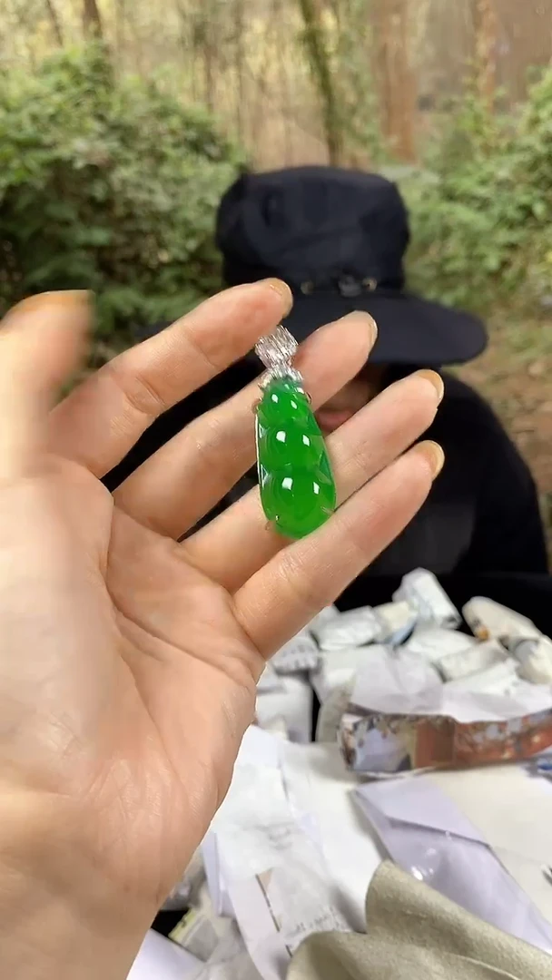 满色吊坠 所见即所得！！