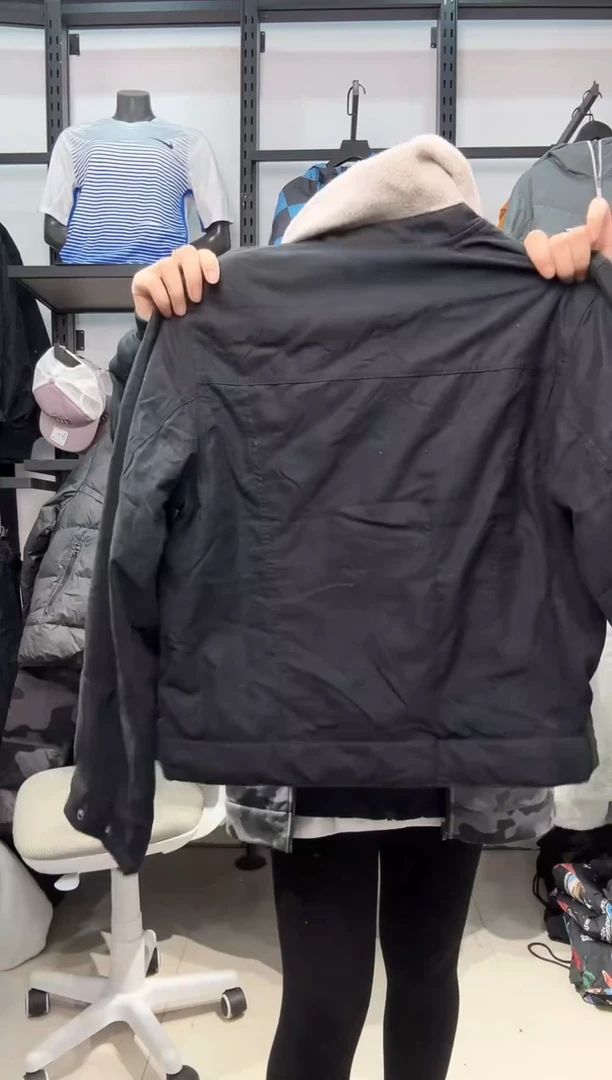 2615编码  瑕疵直播间过款为准 尺码M