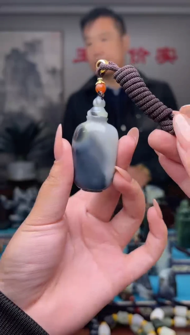 未镶嵌和田玉挂件1