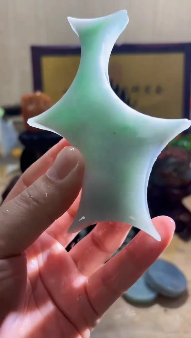 颈饰未镶嵌翡翠A货常星5271