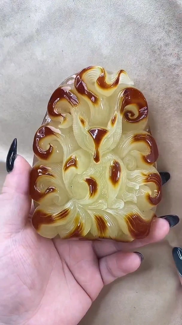 琥珀颈饰未镶嵌吊坠