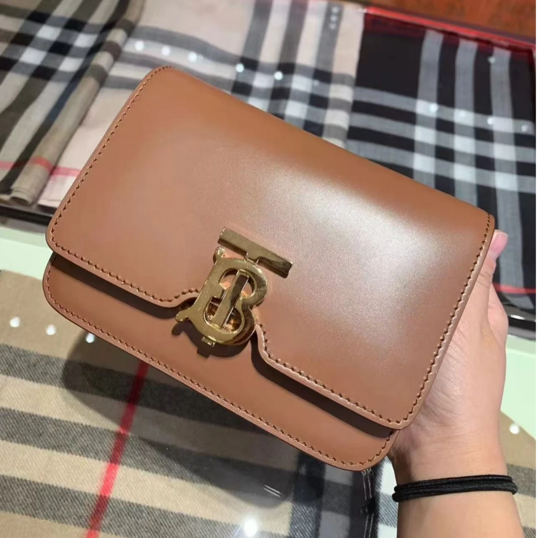 95新 BURBERRY/博柏利 安洁利严选斜挎包/0017311