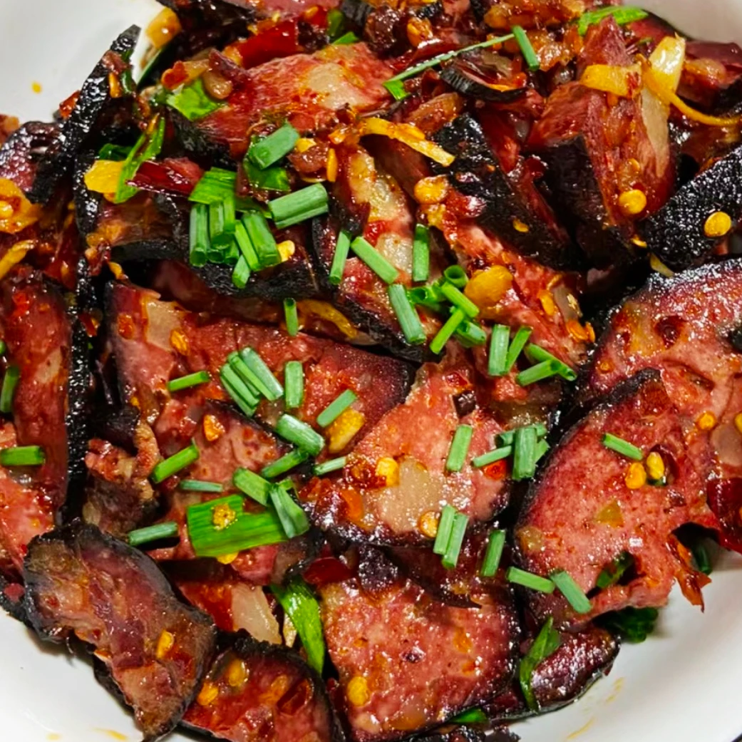 【猪血丸子】湖南双峰农家自熏柴火猪血丸子手工正宗猪血粑粑