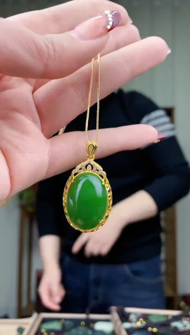 【闪购商品】和田玉挂件未镶嵌拍一发一，多样性发货