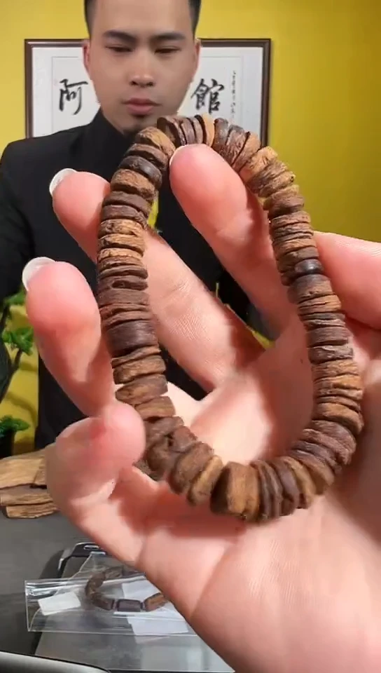 手串沉香10号越南红土片片多样性发一