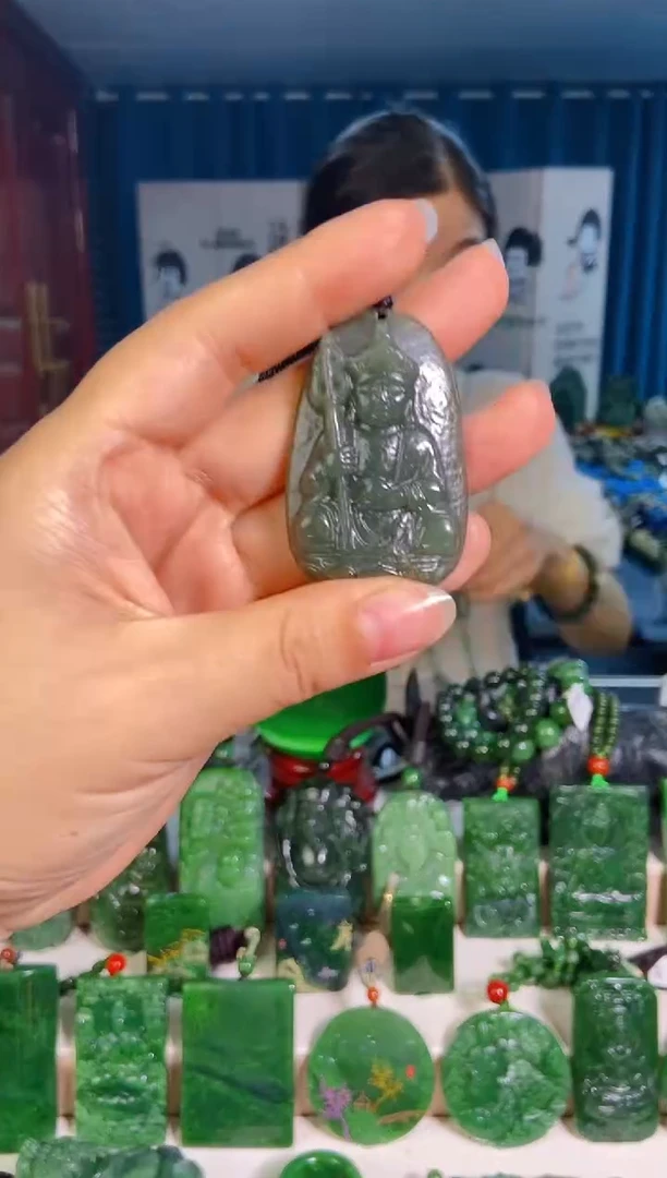 和田玉未镶嵌挂件1