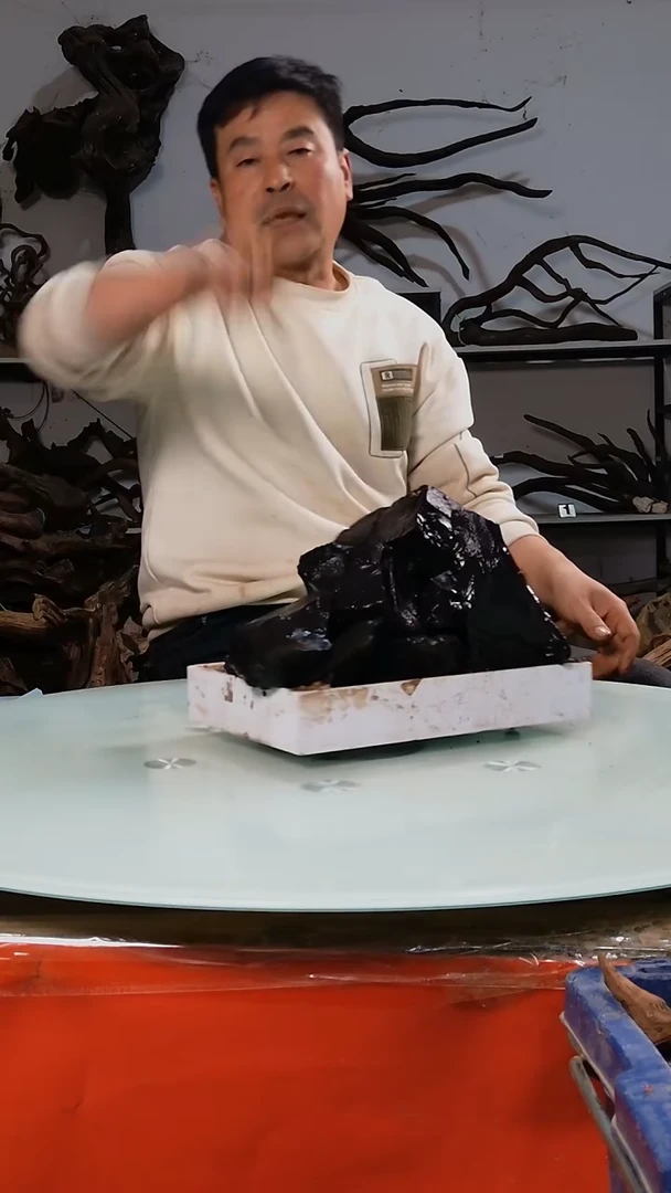 【闪购商品】木随机发货一筐黑金10斤29.9