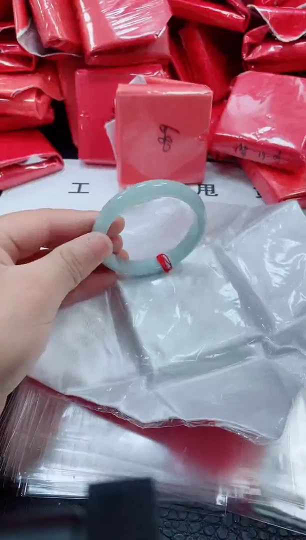 非金属无小哥215号 58.7圈口