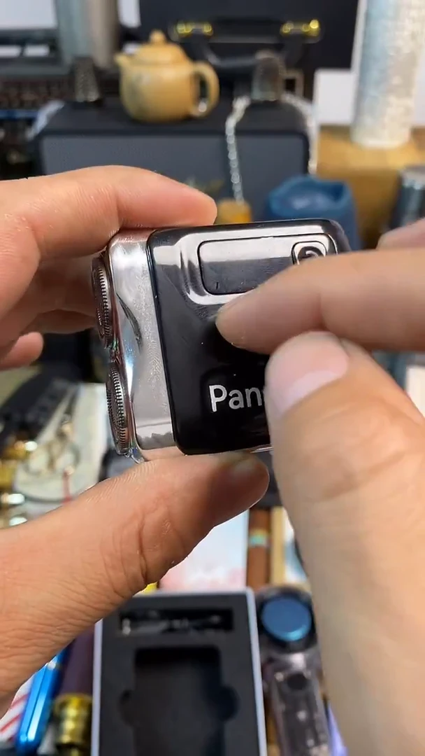 瓷片闪购商品，如图所示