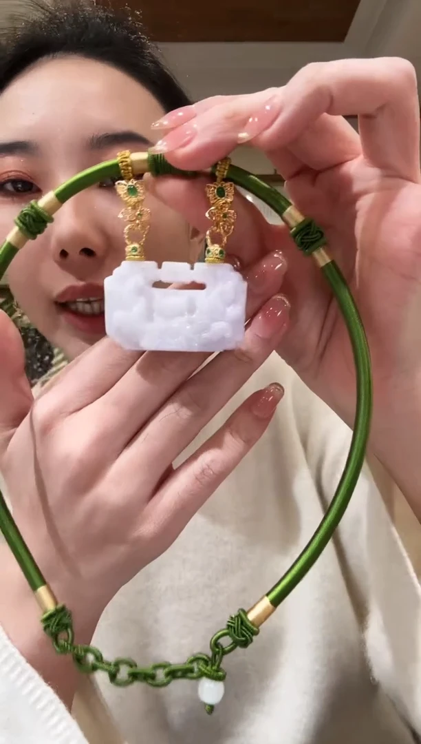 【闪购商品】翡翠颈饰未镶嵌国风