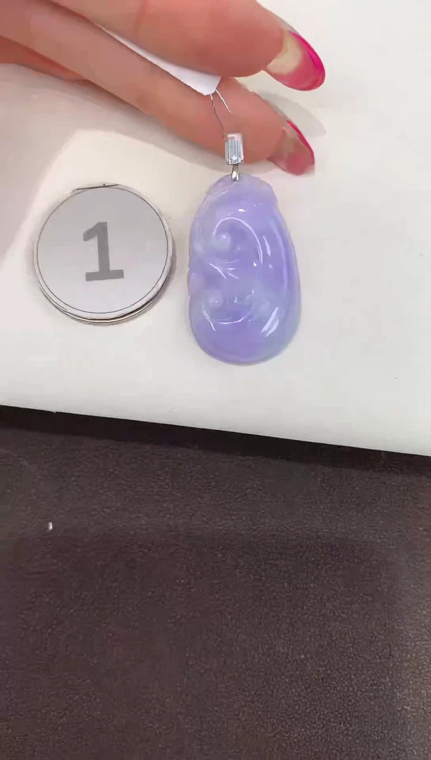 颈饰18K金镶嵌翡翠天然缅甸a货翡翠